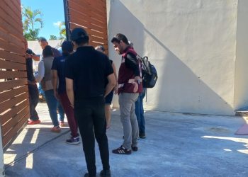 Autoridades inspeccionan delfinario abandonado en Cancún tras denuncia en redes
