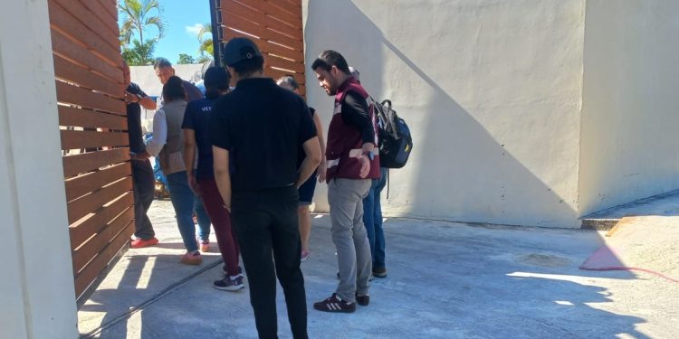 Autoridades inspeccionan delfinario abandonado en Cancún tras denuncia en redes