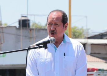 Leonel Godoy rechaza señalamientos por asesinato de Carlos Manzo y apunta al crimen organizado