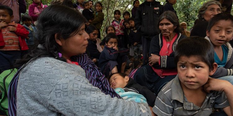 Persisten actos de discriminación contra migrantes indígenas en Cancún