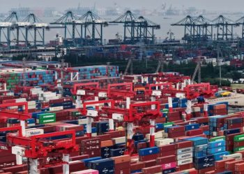 Diputados aprueban alza arancelaria a productos de China y Asia; buscan blindar industria nacional