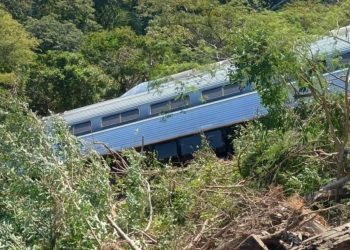 Segob revela identidad de víctimas por descarrilamiento del Tren Interoceánico; IMSS mantiene 13 hospitalizados