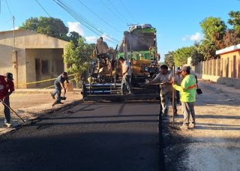Avanza la reconstrucción del camino Santo Domingo Kesté, en Champotón