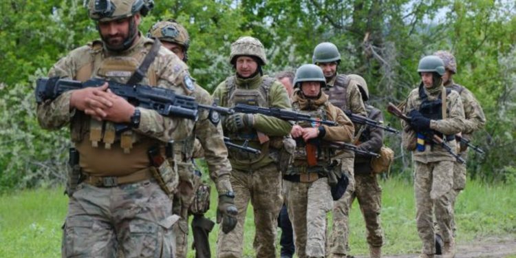 Ucrania logra contener a Rusia en Kúpiansk pese a retrocesos en el este y sur