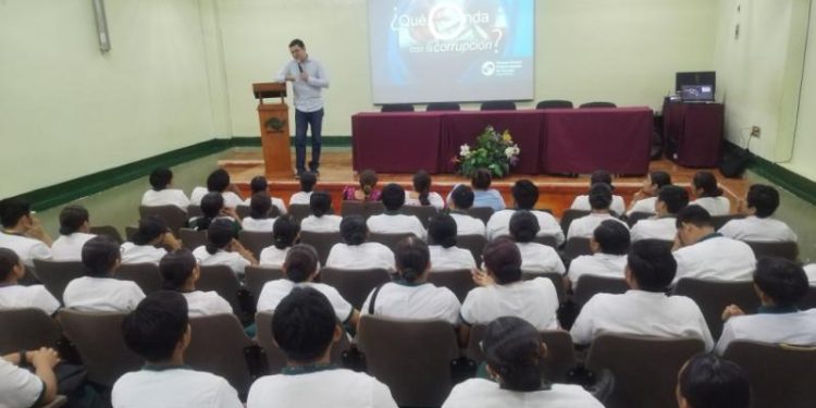 Impulsan cultura anticorrupción con capacitaciones gratuitas