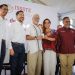 Mara Lezama y Martí Batres entregan credenciales permanentes del ISSSTE a jubilados y pensionados en Playa del Carmen