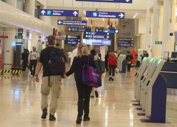 Air Canada reactivará vuelos directos de Calgary a Cancún en invierno 2026