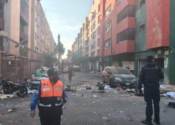 Tras explosión por acumulación de gas, desalojan 24 departamentos en Coyoacán