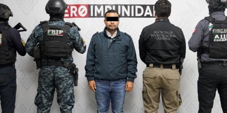 Arrestan al alcalde de Cintalapa por presuntos delitos de corrupción y abuso de poder
