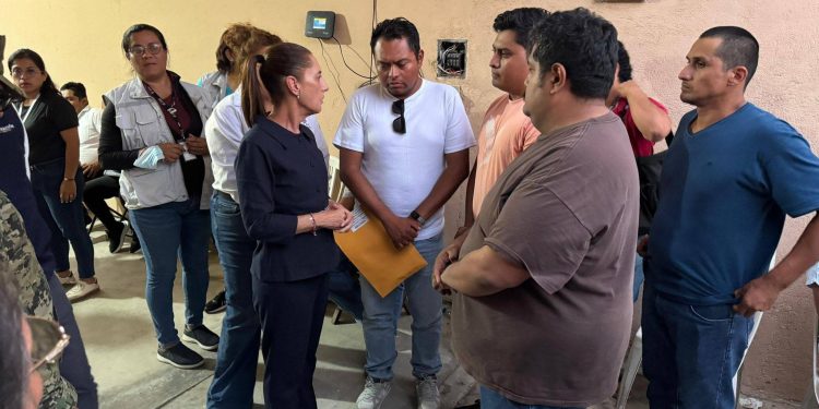 Sheinbaum explica foto con paciente tras accidente del Tren Interoceánico