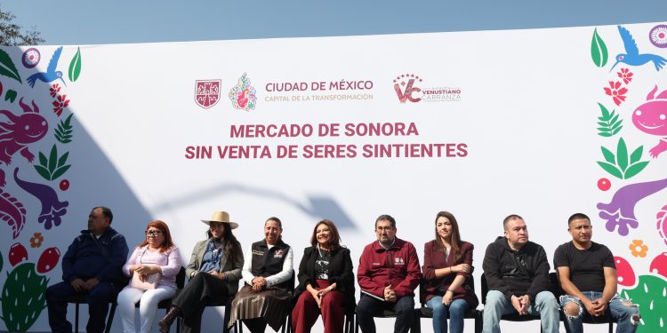 Brindará Clara Brugada apoyo a comerciantes del Mercado de Sonora por eliminar el maltrato y venta de animales sintientes