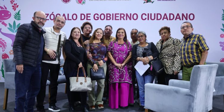 Recibe Clara Brugada reconocimiento del Pueblo de San Andrés Mixquic, por transformar esta comunidad en un Territorio de Paz e Igualdad