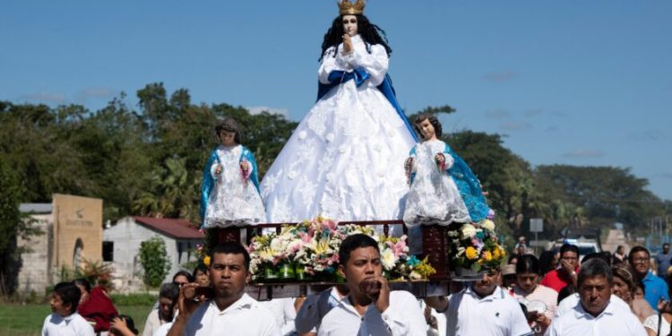 Inician los festejos a la Virgen de la Candelaria en Hool