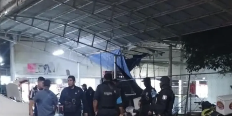 Ataque armado en mercado provisional de Casa Blanca cobra una vida