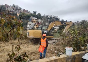 SEGIAGUA inicia desazolve de la presa Tequilasco en Tetelpan, Álvaro Obregón