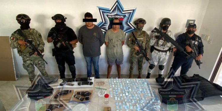 Detienen a tres personas por presunto narcomenudeo durante operativo conjunto en Tulum