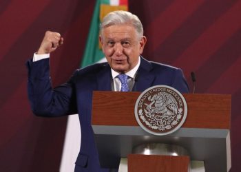 AMLO retiró 157 mil mdp del Fonsabi tras desaparecer el Seguro Popular, denuncia periodista