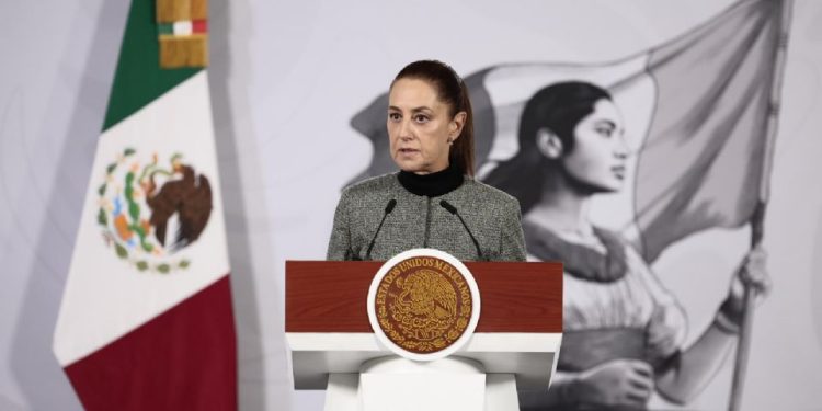 Claudia Sheinbaum condena intervención militar en Venezuela tras la detención de Nicolás Maduro