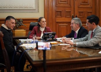 Sheinbaum dialoga con Trump; Harfuch y De la Fuente participan en la llamada