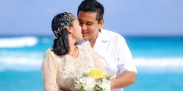 Más de 90 parejas se inscriben para la Boda Colectiva Cancún 2026