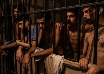 Peruano liberado denuncia tratos inhumanos en cárceles venezolanas