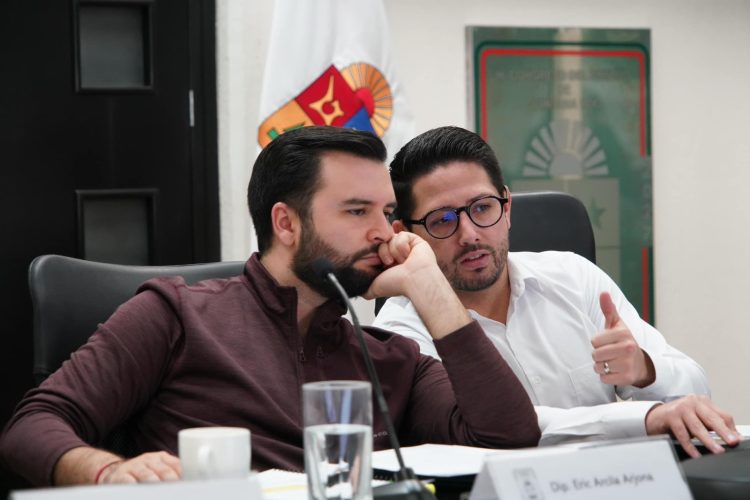 Eric Arcila y Renan Sánchez Tajonar, dos parásitos creados para servir a la Mafia Verde y sus corruptos intereses en el estado.
