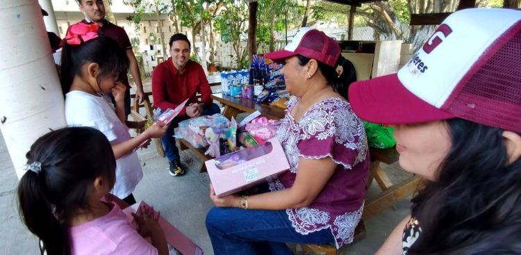 Sigue la campaña de Enrique Baños con dinero público, en su desesperada ambición de ocupar la candidatura en #IslaMujeres
