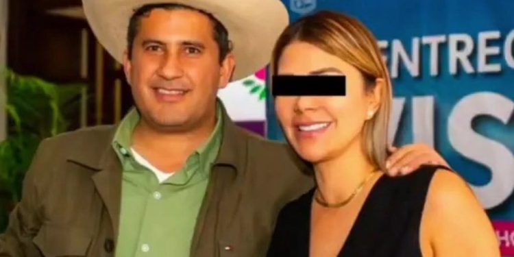 Detienen a secretaria particular de la alcaldesa de Uruapan por caso Carlos Manzo