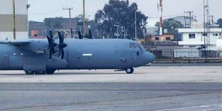 Aviones militares de EU solo podrán ingresar a México bajo criterios específicos, aclara Sheinbaum