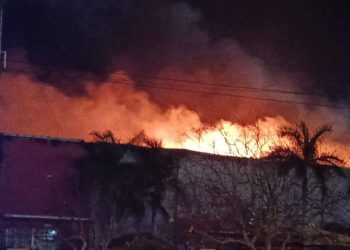 Explosión en maquiladora de Matamoros deja tres bomberos fallecidos