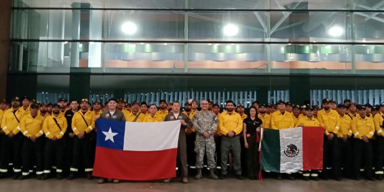 Brigadistas de Quintana Roo se suman al combate de incendios forestales en Chile
