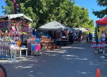 Más de dos mil comerciantes participan en el Paseo de Reyes en Campeche