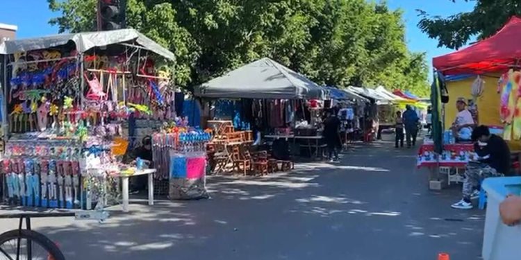 Más de dos mil comerciantes participan en el Paseo de Reyes en Campeche