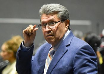 Monreal asegura que la mayoría de Morena respeta la austeridad