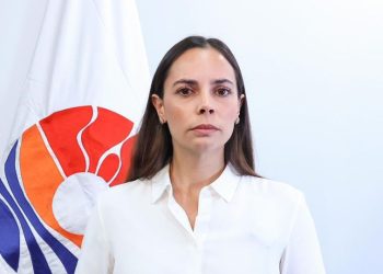 Alcaldesa de Cancún propone cambios legales para acelerar expulsión de policías deshonestos