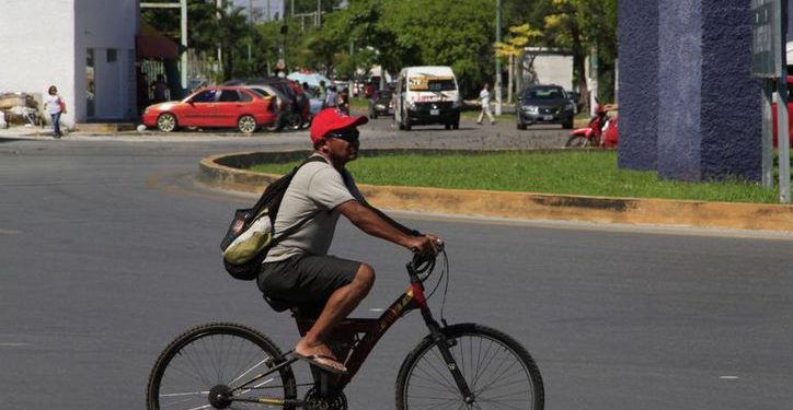 Ciclistas de Cancún demandan red continua de ciclovías y mayor seguridad vial