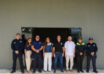 Mara Lezama Espinosa y Diego Castañón supervisaron la construcción del nuevo Centro de Comando y Control (C4) en Tulum