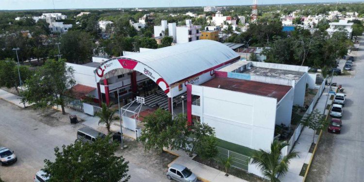 Domo en primaria de Tulum fortalece entorno escolar