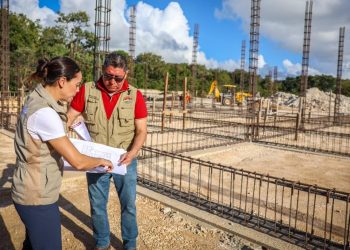 Ana Paty Peralta supervisa primeros avances del hospital de bienestar animal