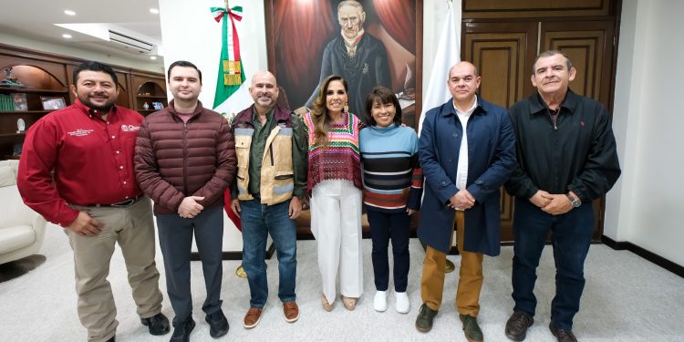 Mara Lezama y Columba López refuerzan  estrategia contra el gusano barrenador del ganado en Quintana Roo