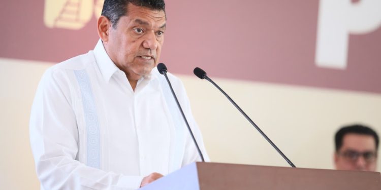 Supera Tabasco las 240 mil placas canjeadas; recursos se destinarán a obras sociales