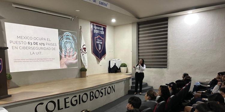 Dif Benito Juárez impulsa seguridad digital de niñas, niños y adolescentes