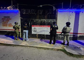 FGE rescata a 18 mujeres víctimas de trata en bar de Playa del Carmen