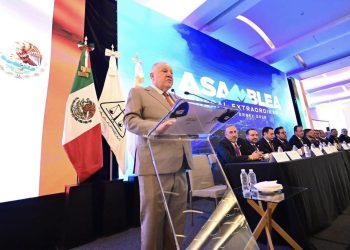 Rafael Marín representa a Sheinbaum en asamblea de agentes aduanales en Monterrey