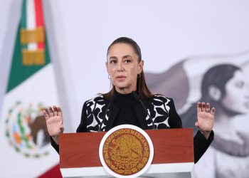 Sheinbaum descarta información sobre drones criminales en la frontera con Estados Unidos