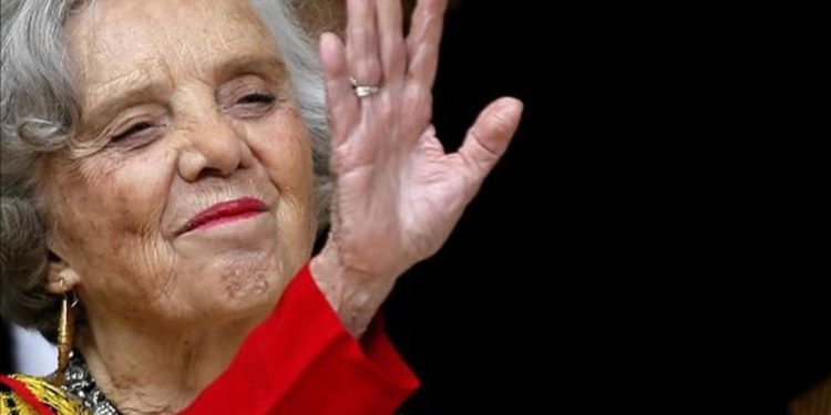 Aclara falsos rumores sobre Elena Poniatowska