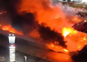 Incendio provoca daños en tienda Sam’s Club de Hermosillo