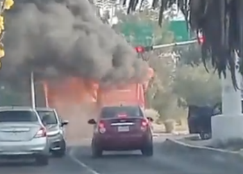 Bloqueos y vehículos incendiados en Jalisco tras operativo federal en Tapalpa