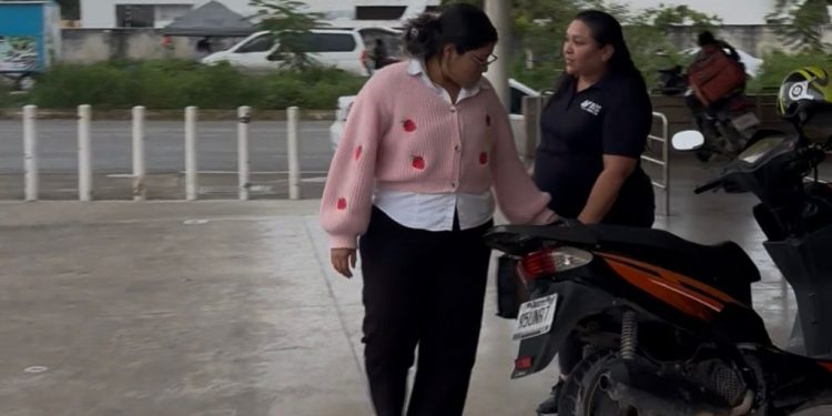 Descenso de temperaturas impulsa venta de ropa abrigadora en Cancún