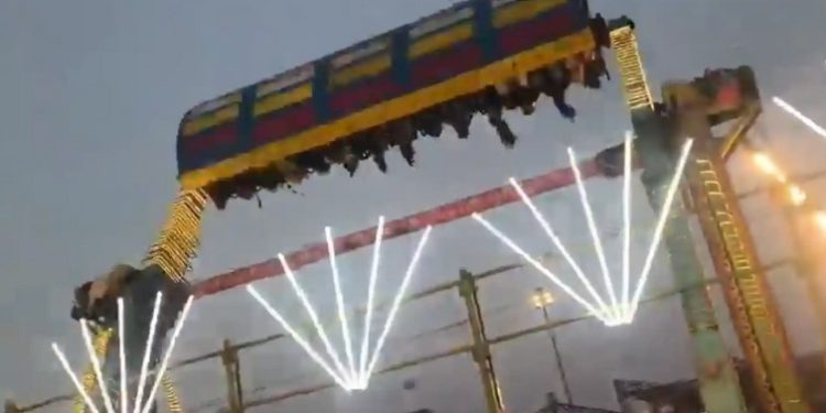 Tragedia en feria cultural de India: colapsa juego mecánico y deja un fallecido